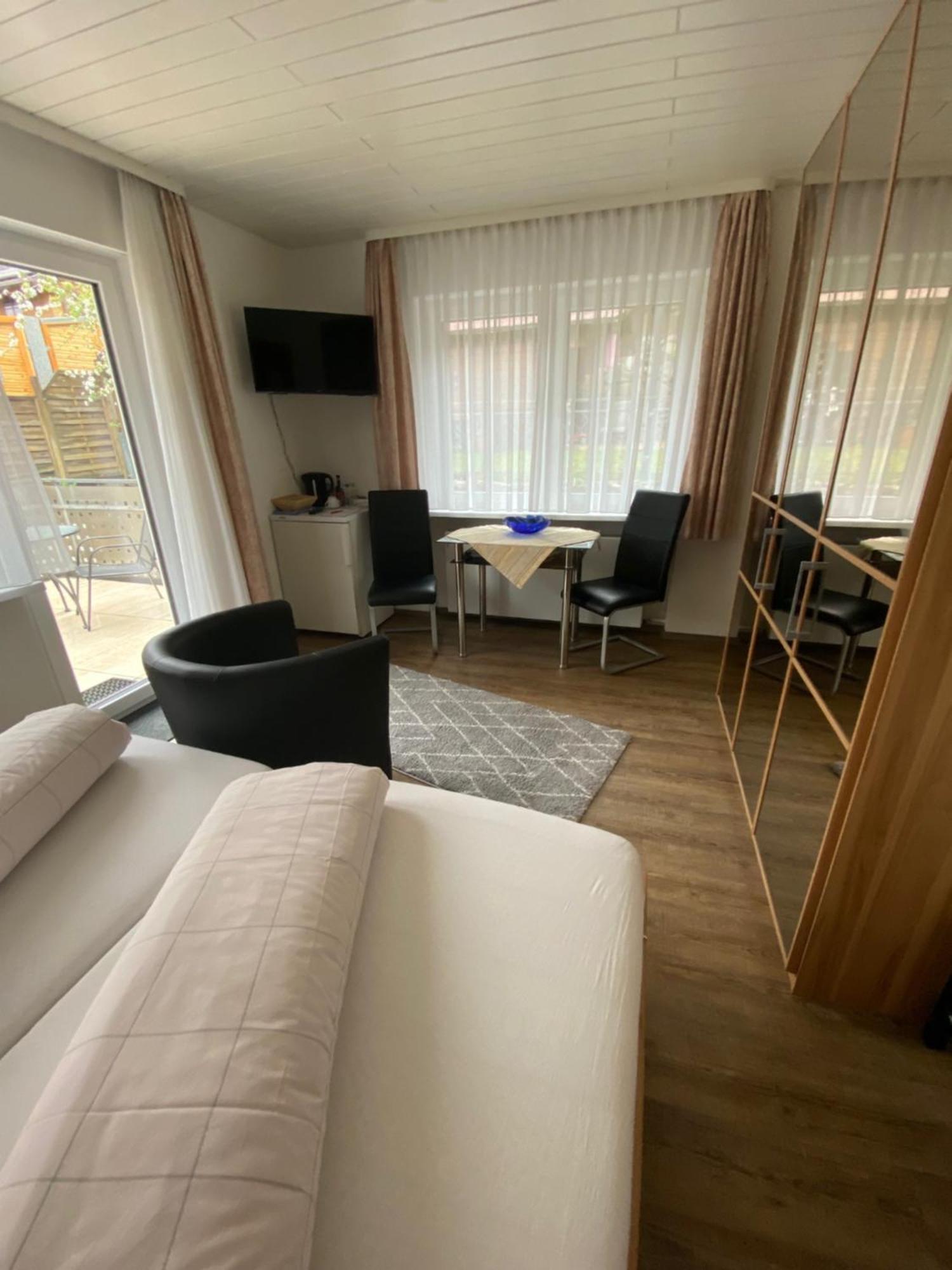 Gaestehaus Und Ferienwohnung Baechle Бад Петерстал-Грисбах Екстериор снимка