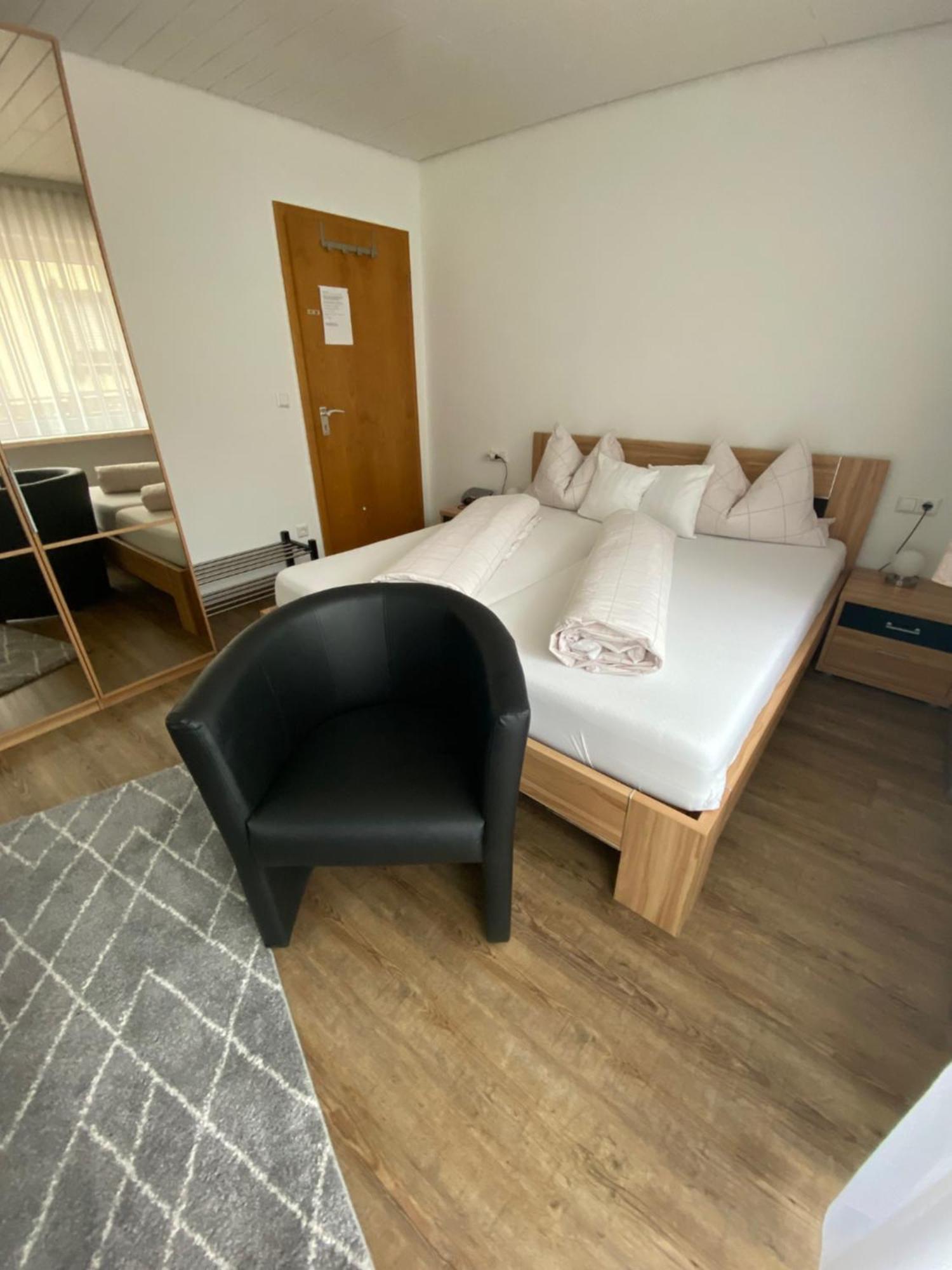 Gaestehaus Und Ferienwohnung Baechle Бад Петерстал-Грисбах Екстериор снимка